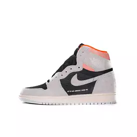 AIR JORDAN 1 RETRO NEUTRAL GREY HYPER CRIMSON 2019