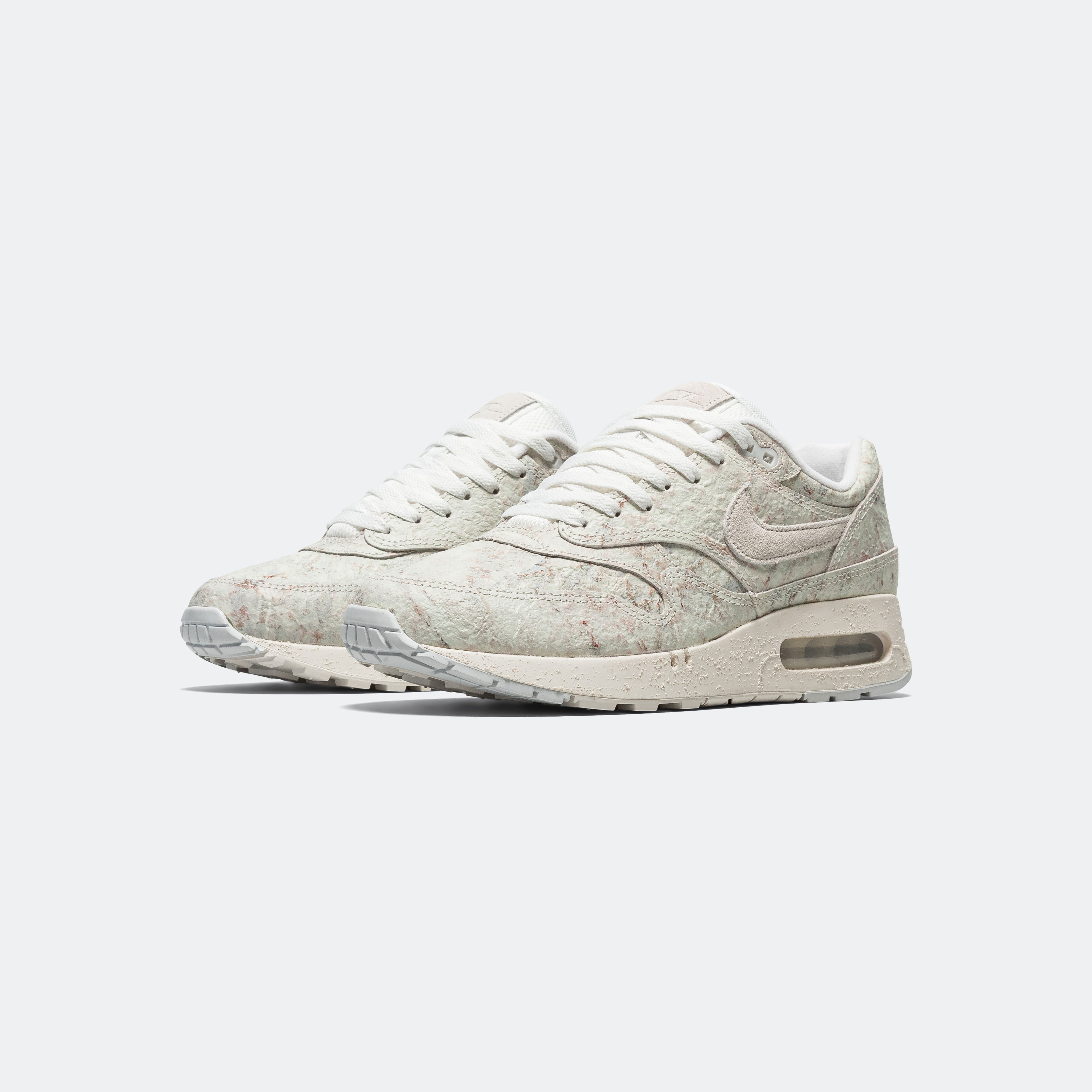 Air Max 1 '86 Premium - Summit White/Phantom-Photon Dust-Black