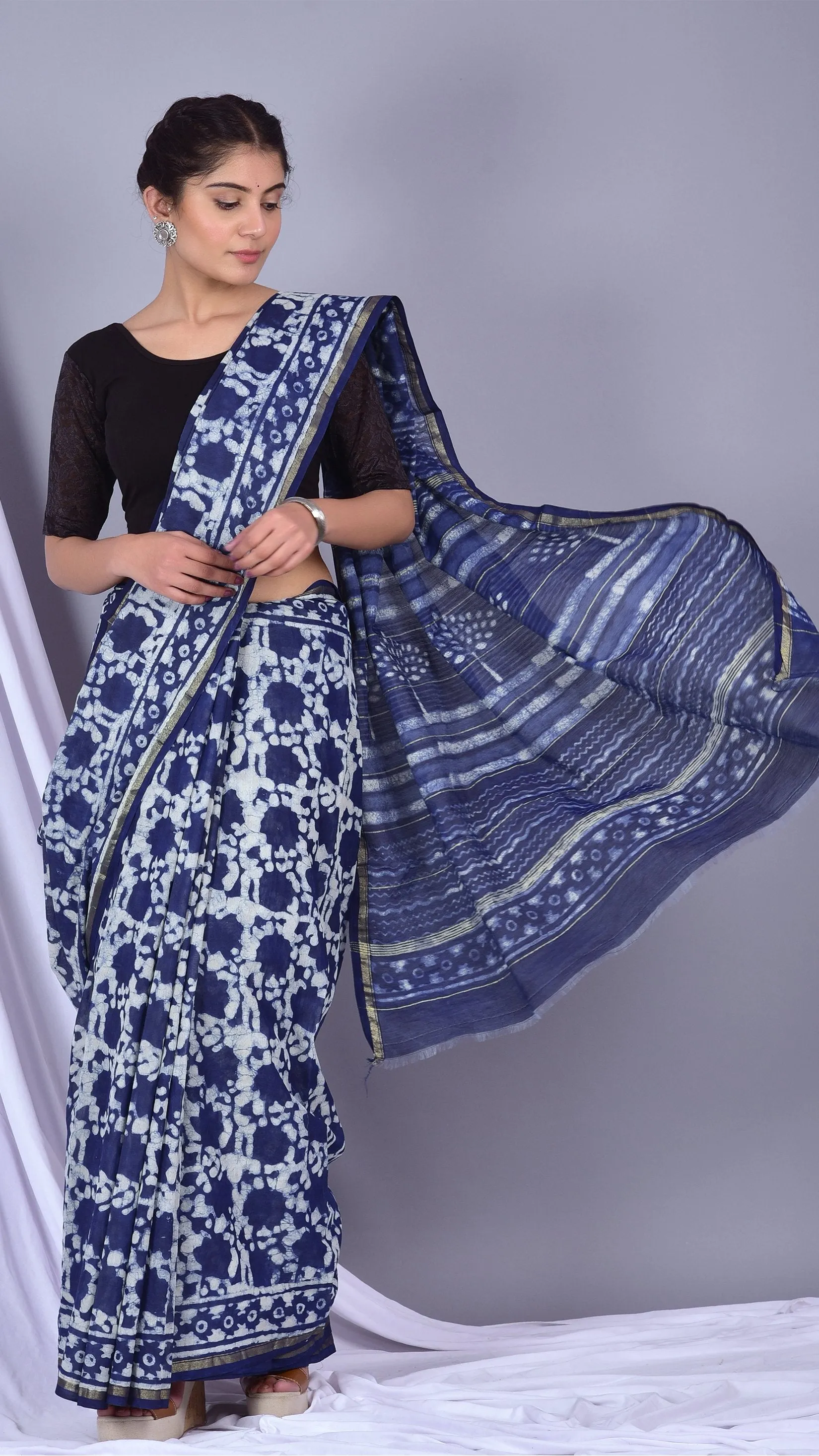 Beautifully Hand carfted Chanderi Indigo Saree (INDCH07)