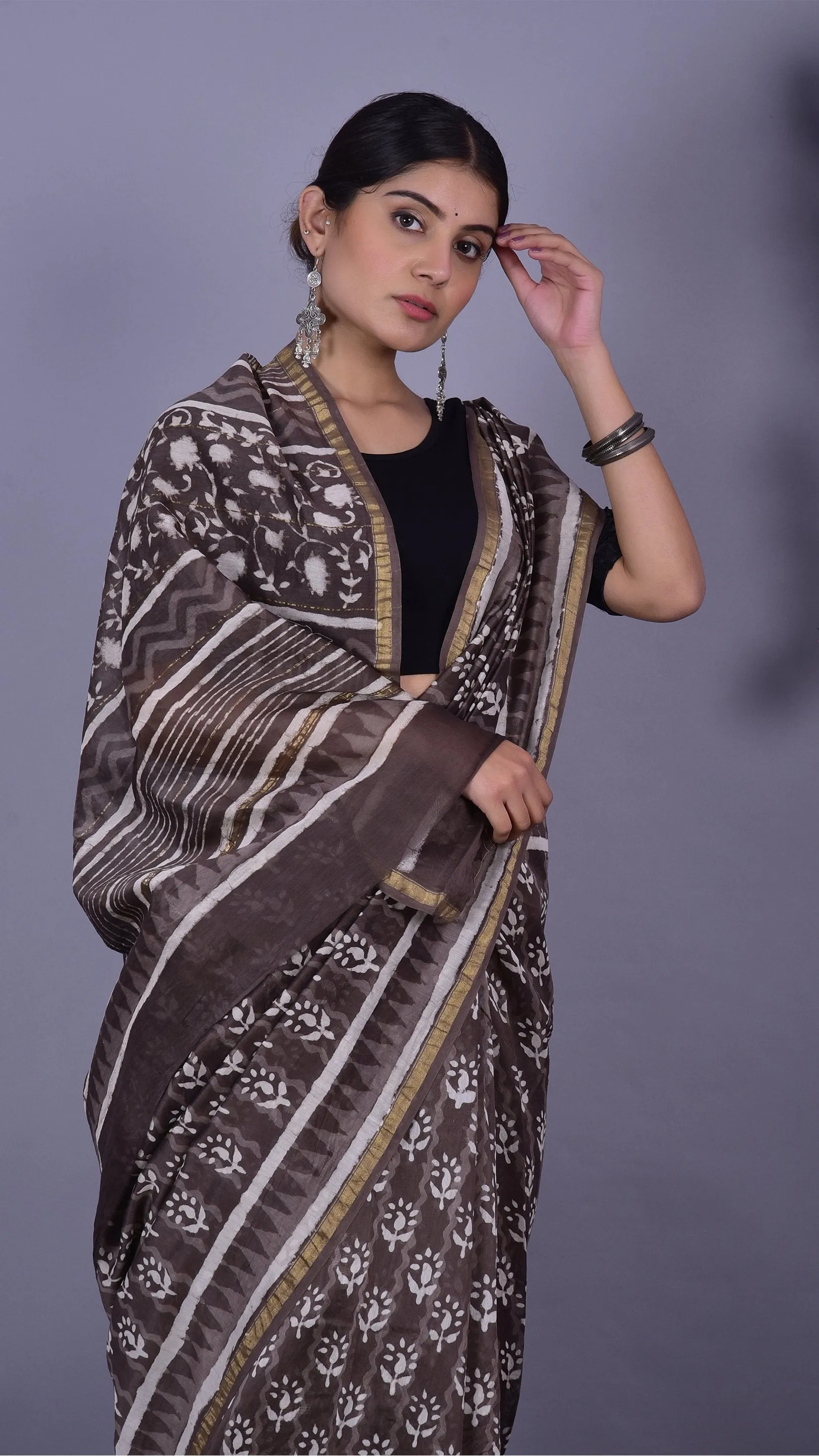 Beautifully Hand carfted Chanderi Saree (CHSAR21)