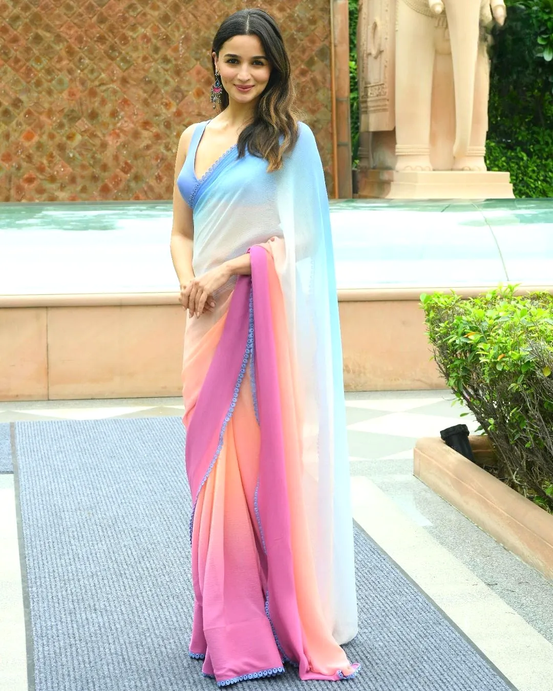 Bollywood Celebrity Aliya Bhatt Inspired Bollywood Replica Saree for Women-SSS001AB