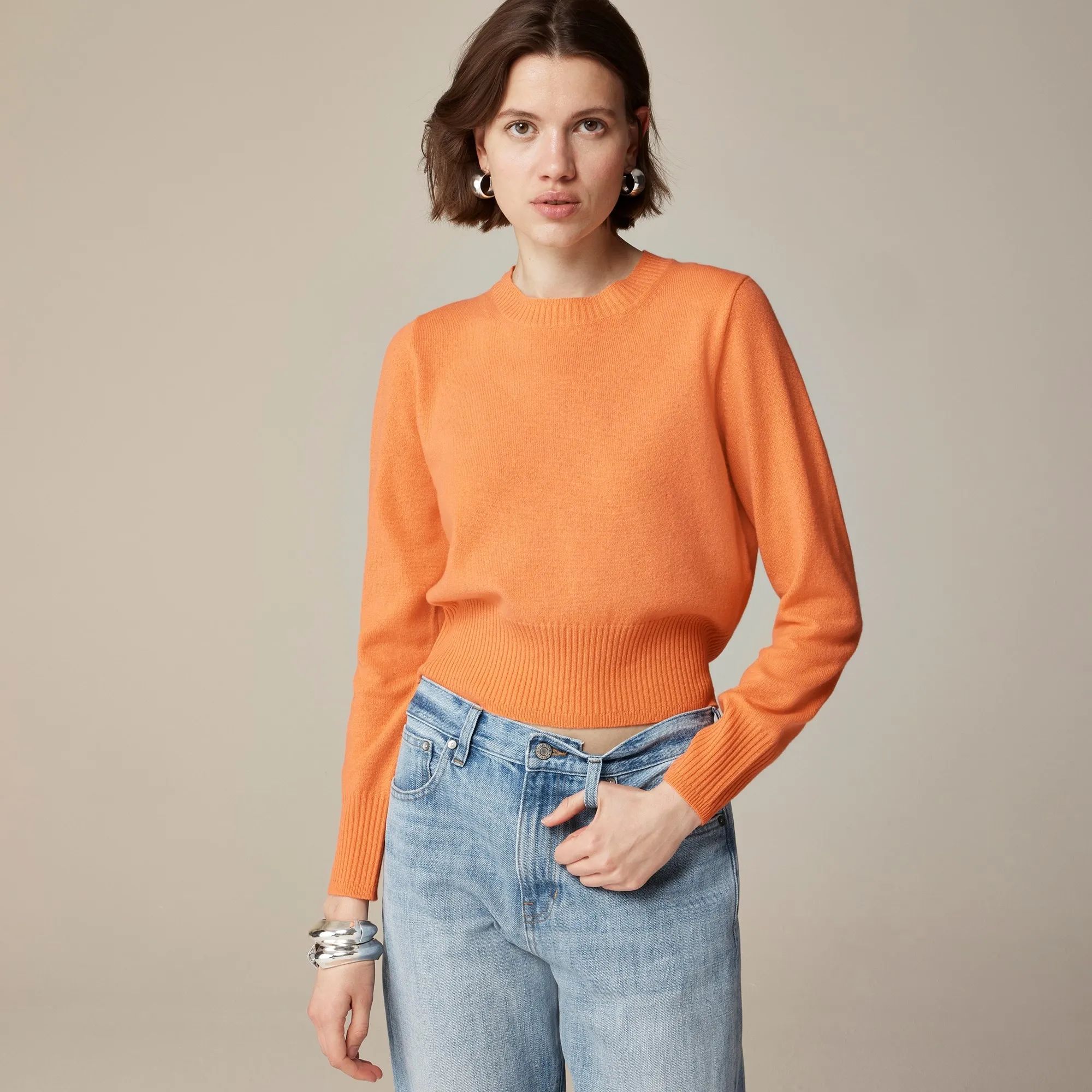 Cashmere shrunken crewneck sweater