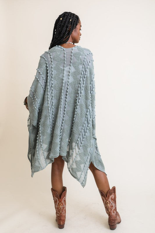 FALLING FOR IT SOFT KIMONO [ONLINE EXCLUSIVE]