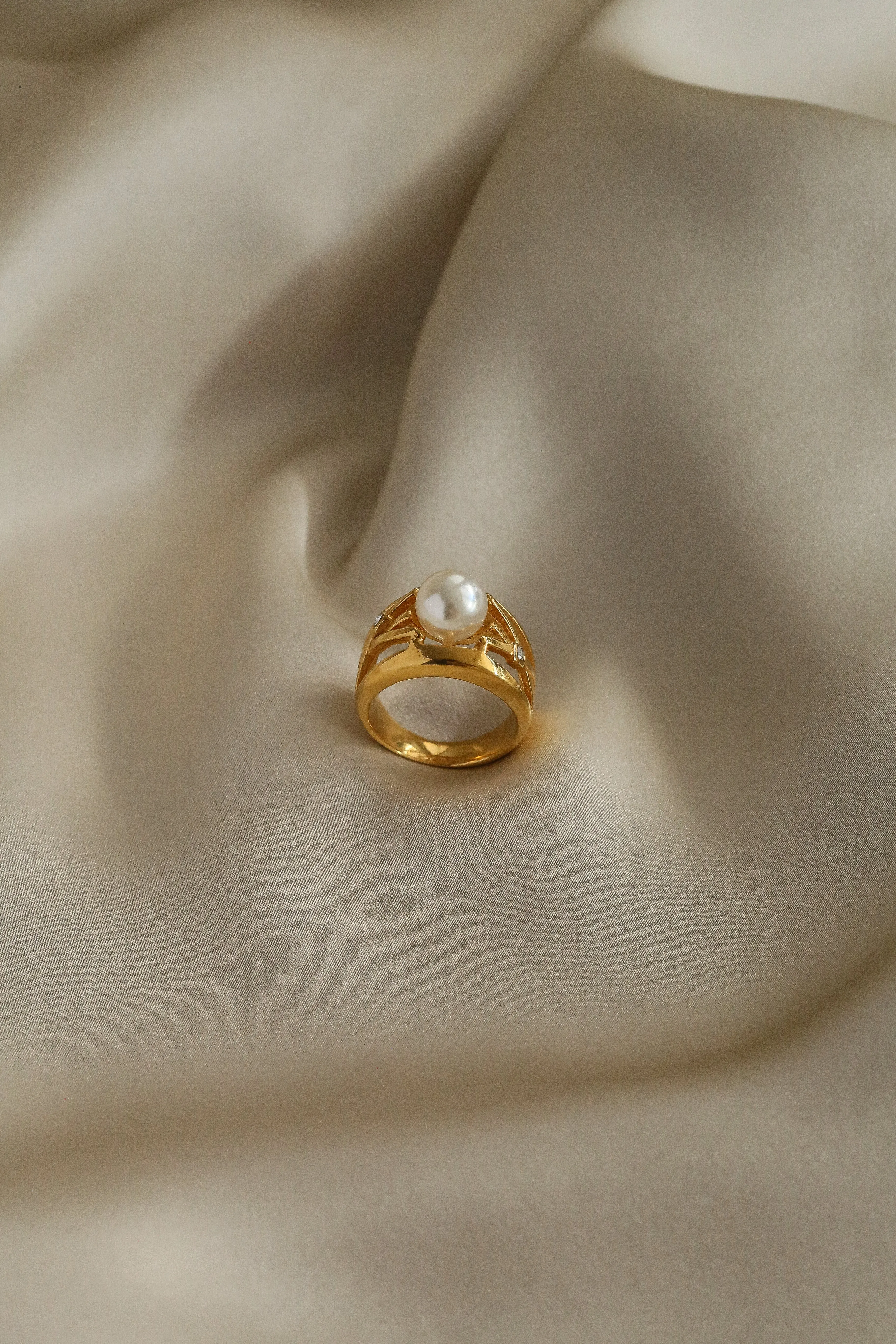 Ismene Ring