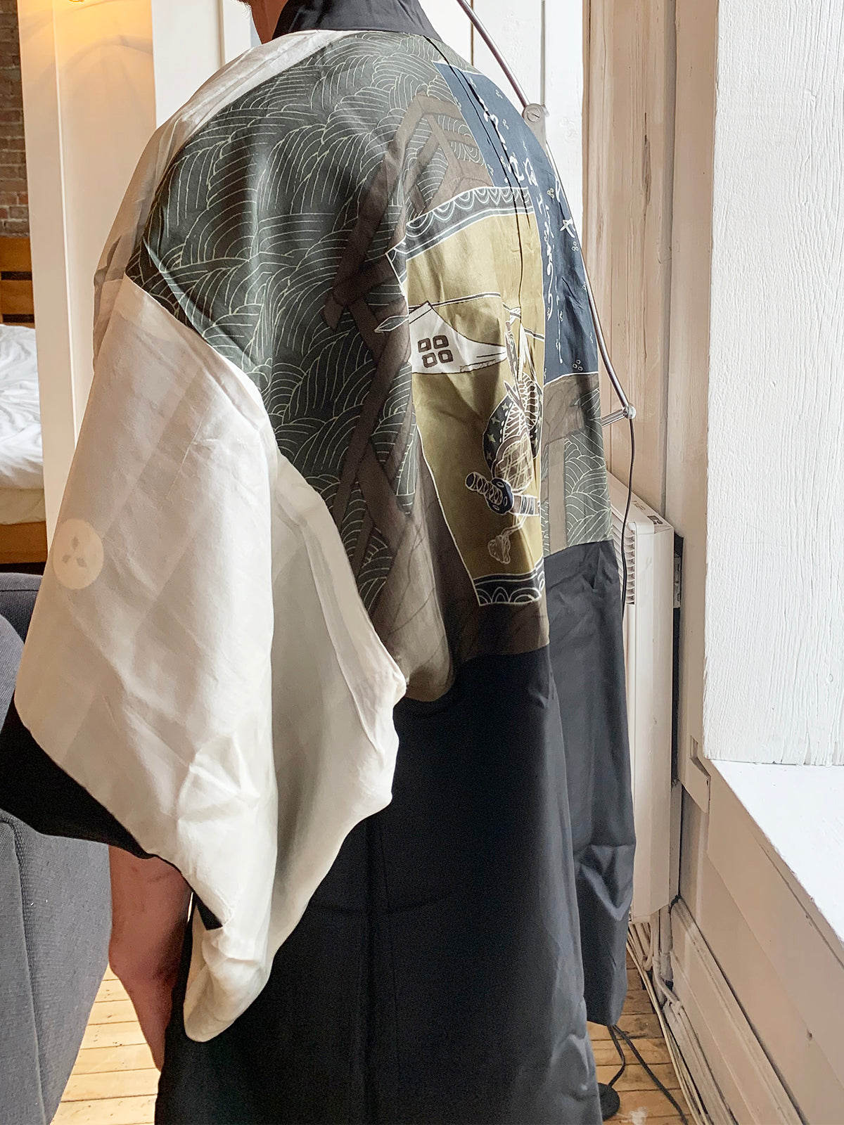 Men's Vintage Haori/Kimono Samurai kabuto 1960s