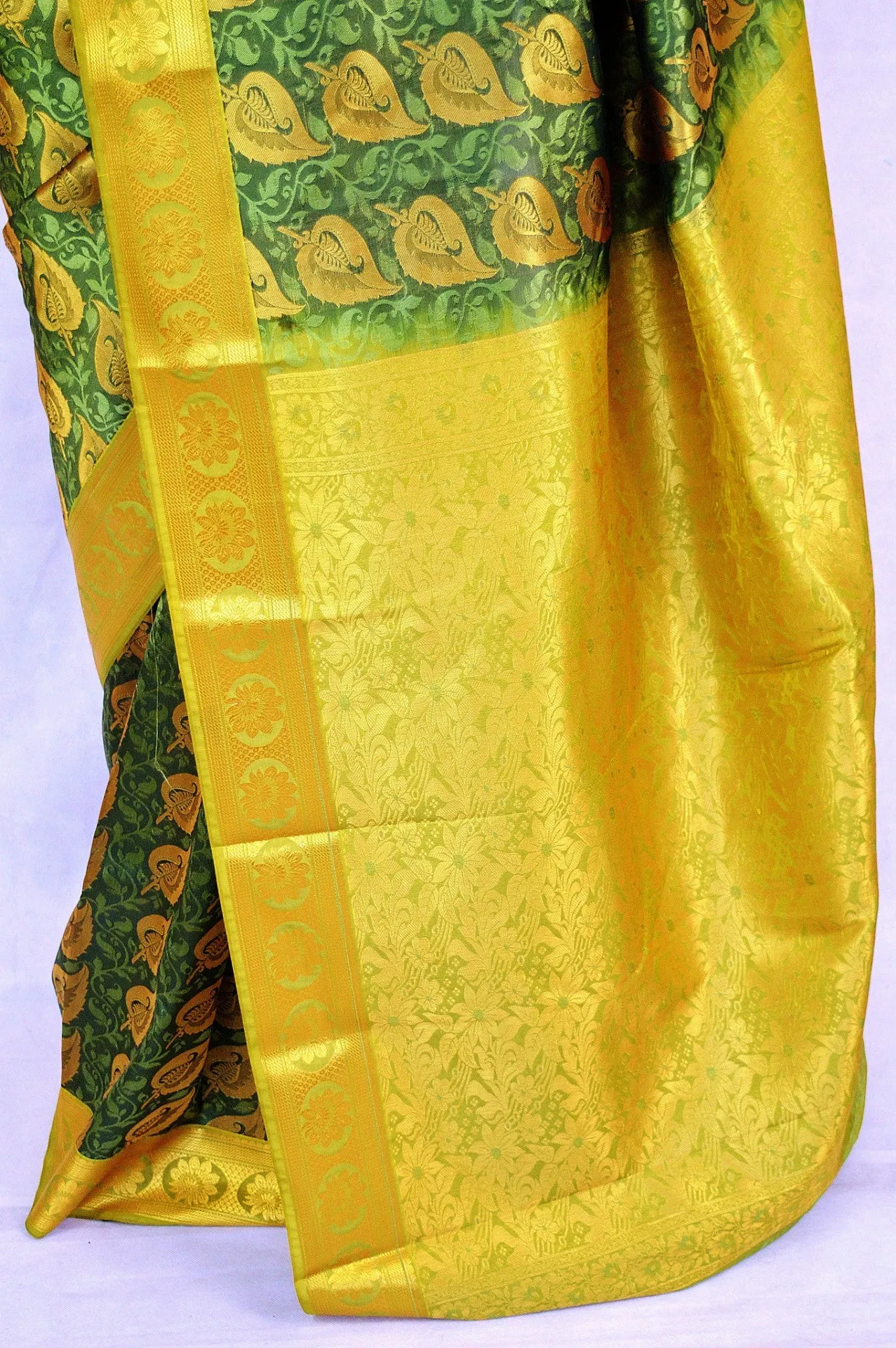 Pleasing Green  & Gold  Kanchipuram Silk Saree