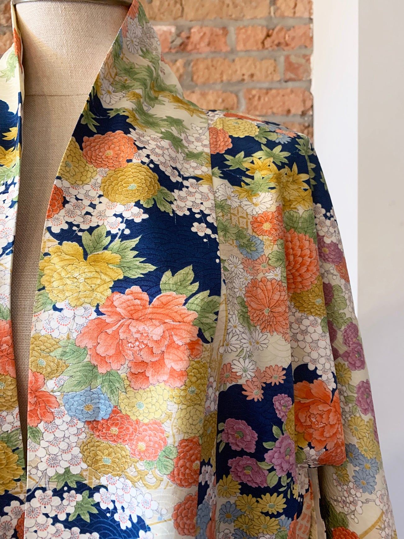 Vintage Kimono Floral 1960s